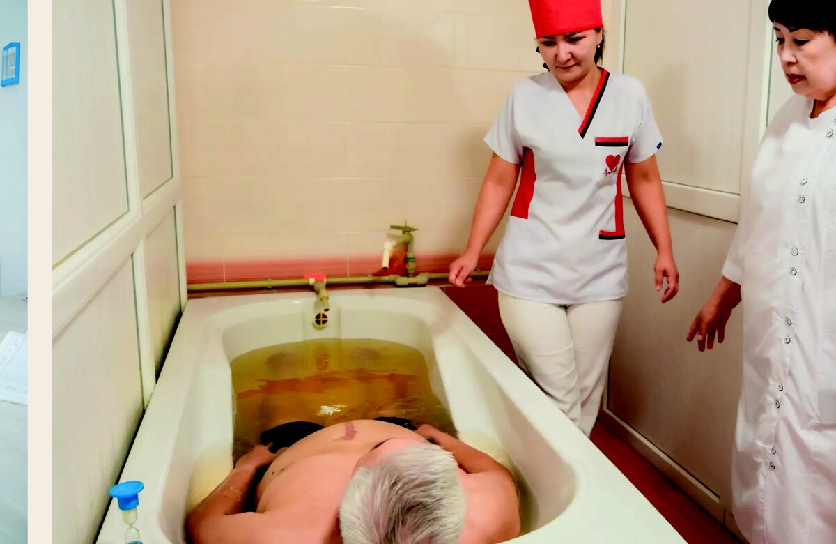 Mineral bath procedure at SAYA Thermal