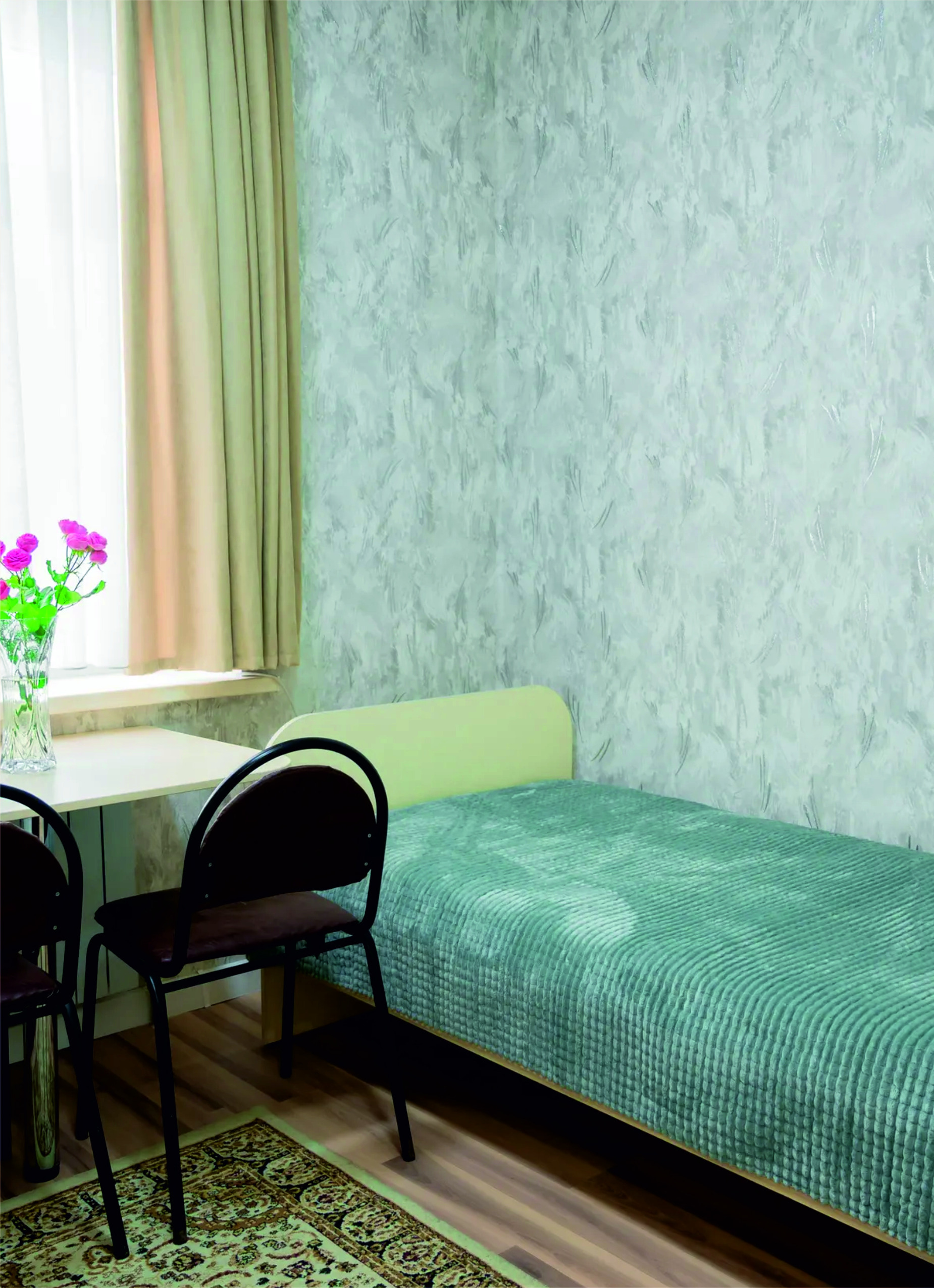 Standard room at SAYA Thermal